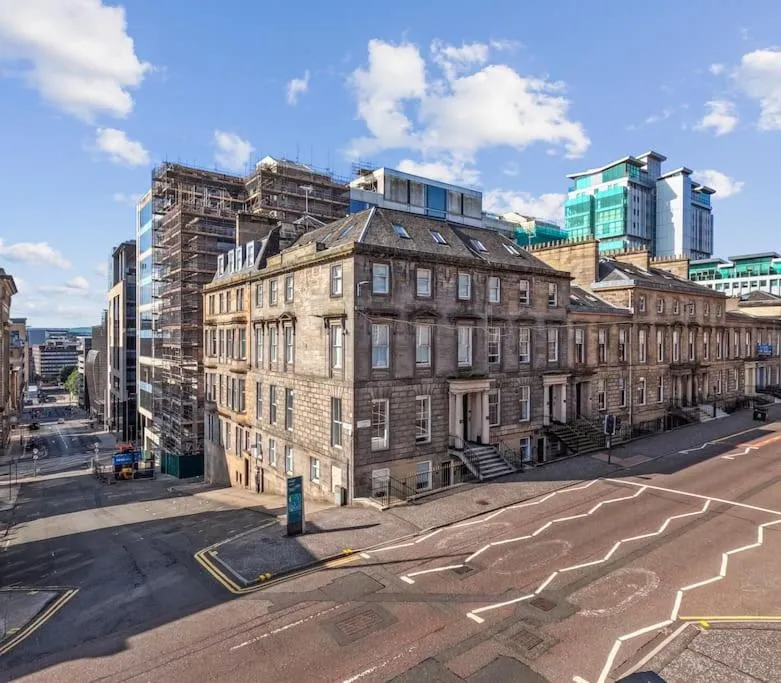 Image 5 of (G2) Central 1 Bed Blythswood Flat