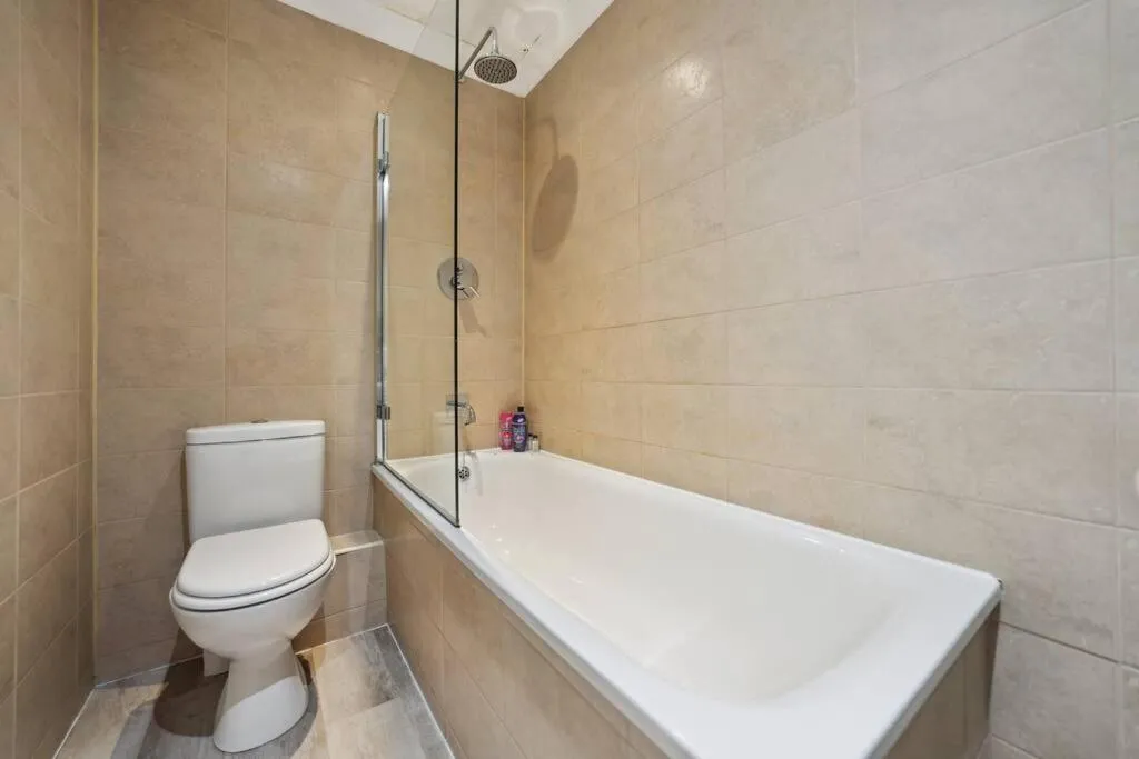 Image 5 of (G3) Grand 2 bed Blythswood Apartment