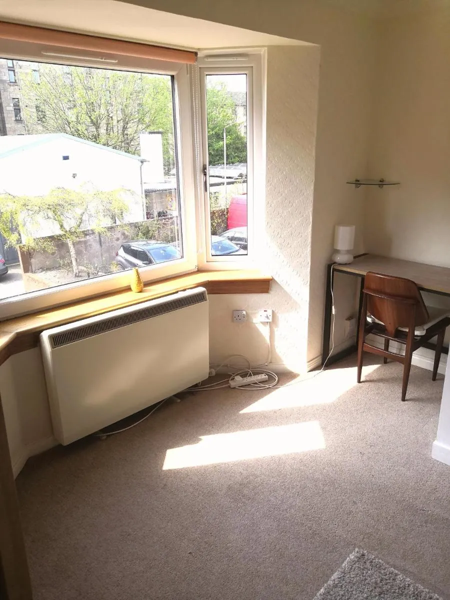 Image 1 of Glasgow Braid Private Room