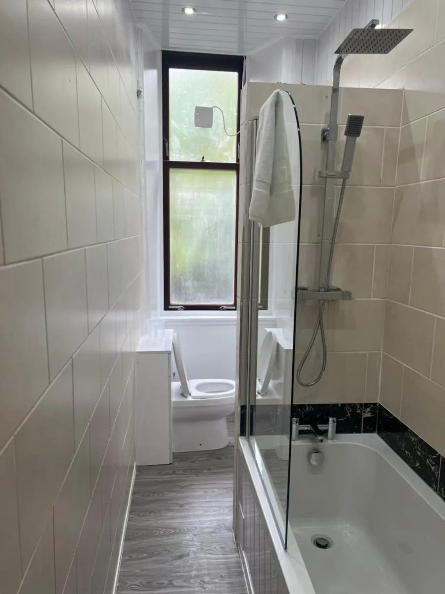 Image 5 of Glasgow South 2 Bedroom Apartment