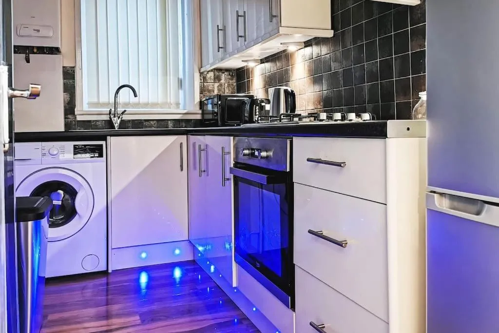 Image 3 of Glasgow Southside: Cosy 2 Bedroom Apartment