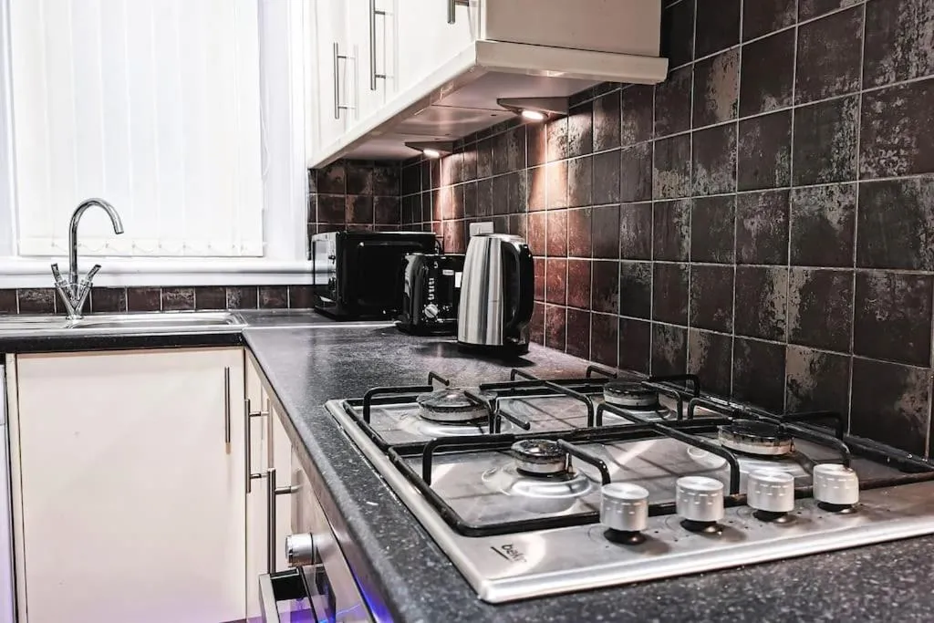 Image 2 of Glasgow Southside: Cosy 2 Bedroom Apartment
