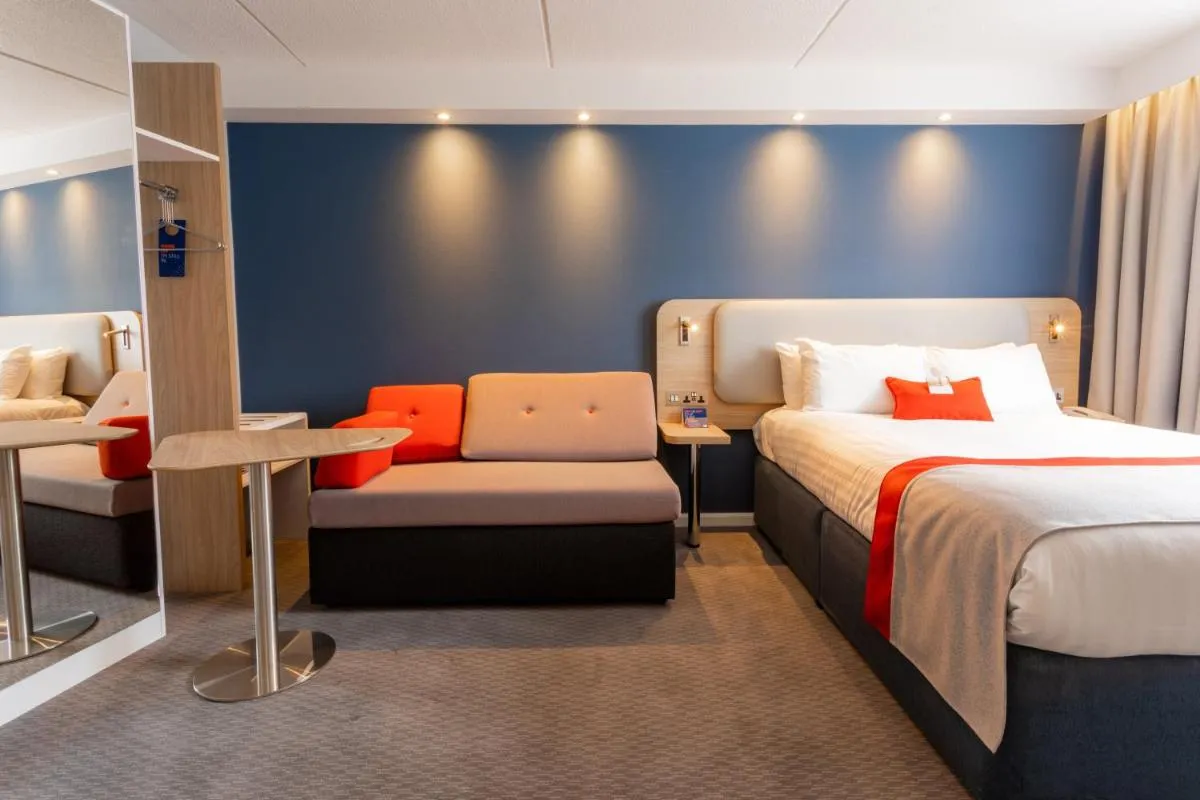 Image 1 of Holiday Inn Express – Glasgow – City Ctr Theatreland by IHG
