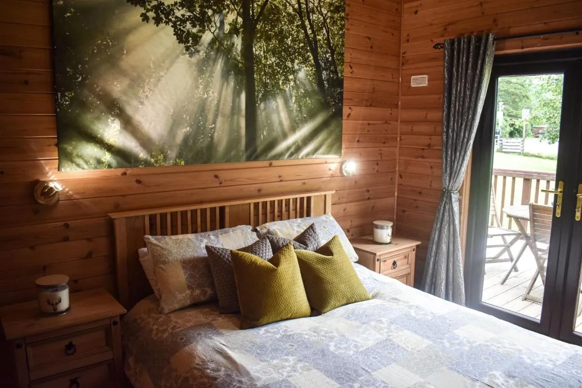 Image 1 of Lodge at Loch Lomond