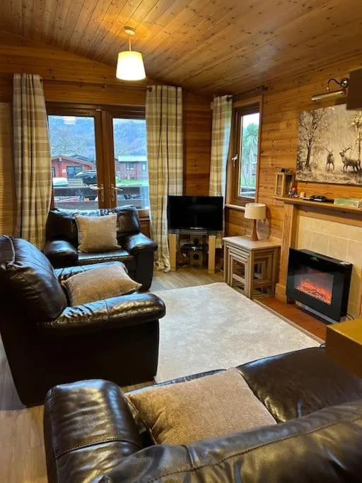Image 4 of Lomond View Lodge