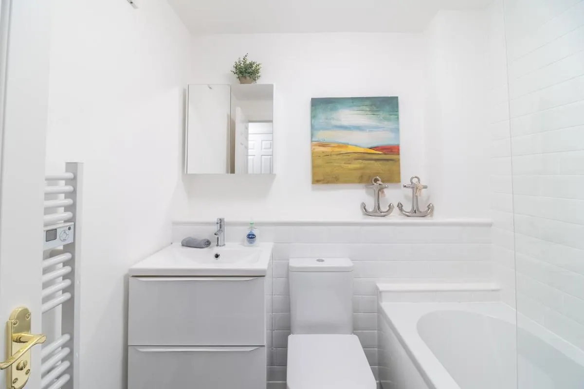 Image 2 of Luxury Glasgow Flat in the heart of the Westend
