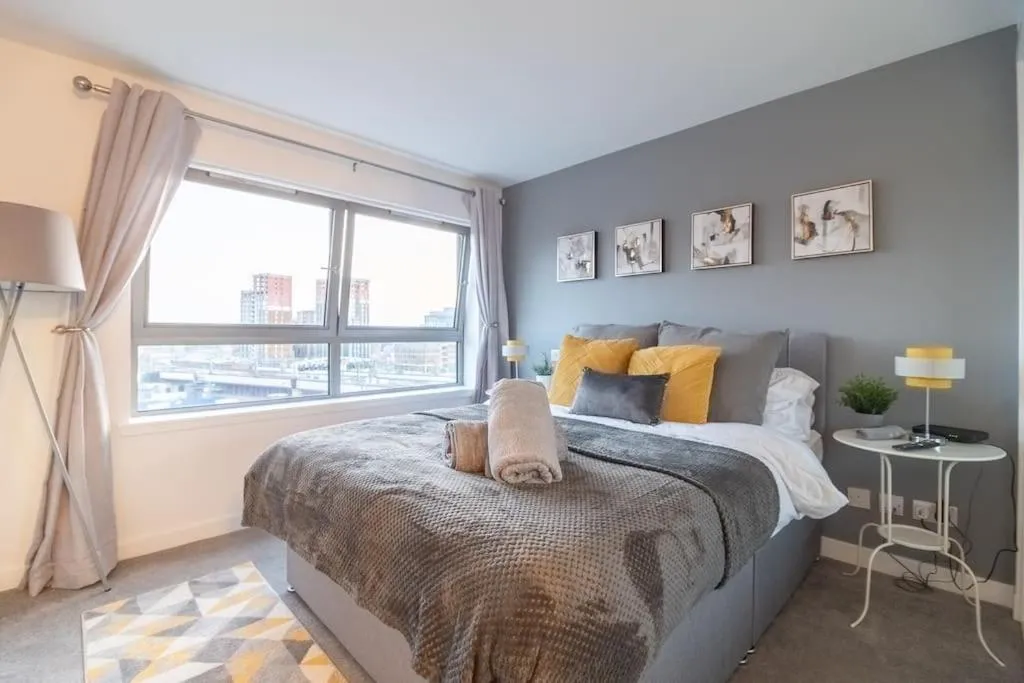 Image 4 of Luxury Riverview City Centre Apartment 2