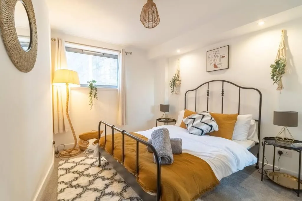 Image 6 of Luxury Riverview City Centre Apartment 2