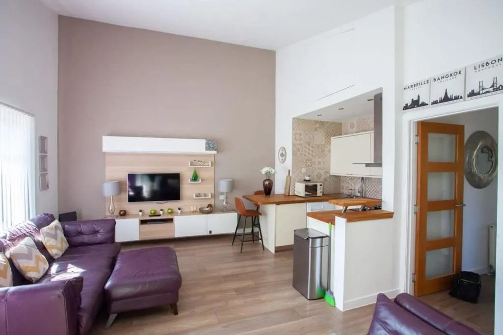 Image of Mosspark Boulevard Exec Apartment ii – Free Parking