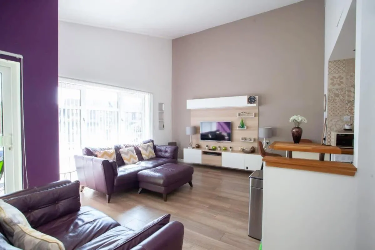 Image 1 of Mosspark Boulevard Exec Apartment ii – Free Parking