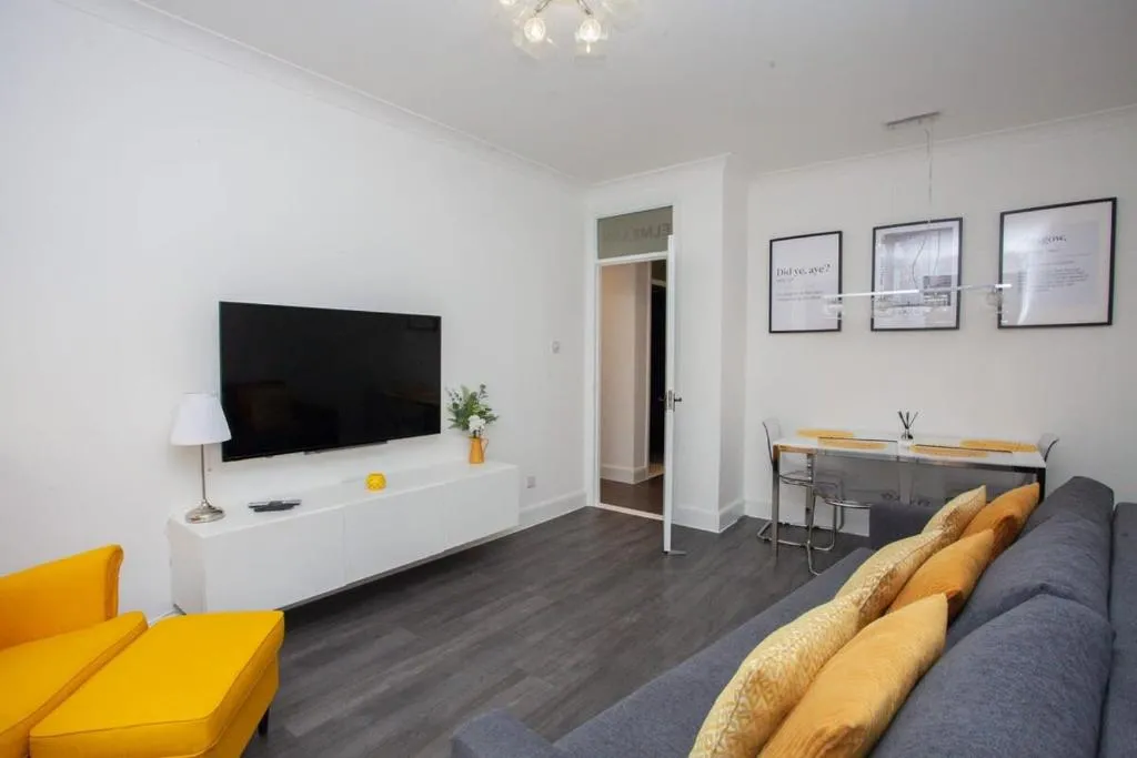 Image of Newly Renovated City Apartment