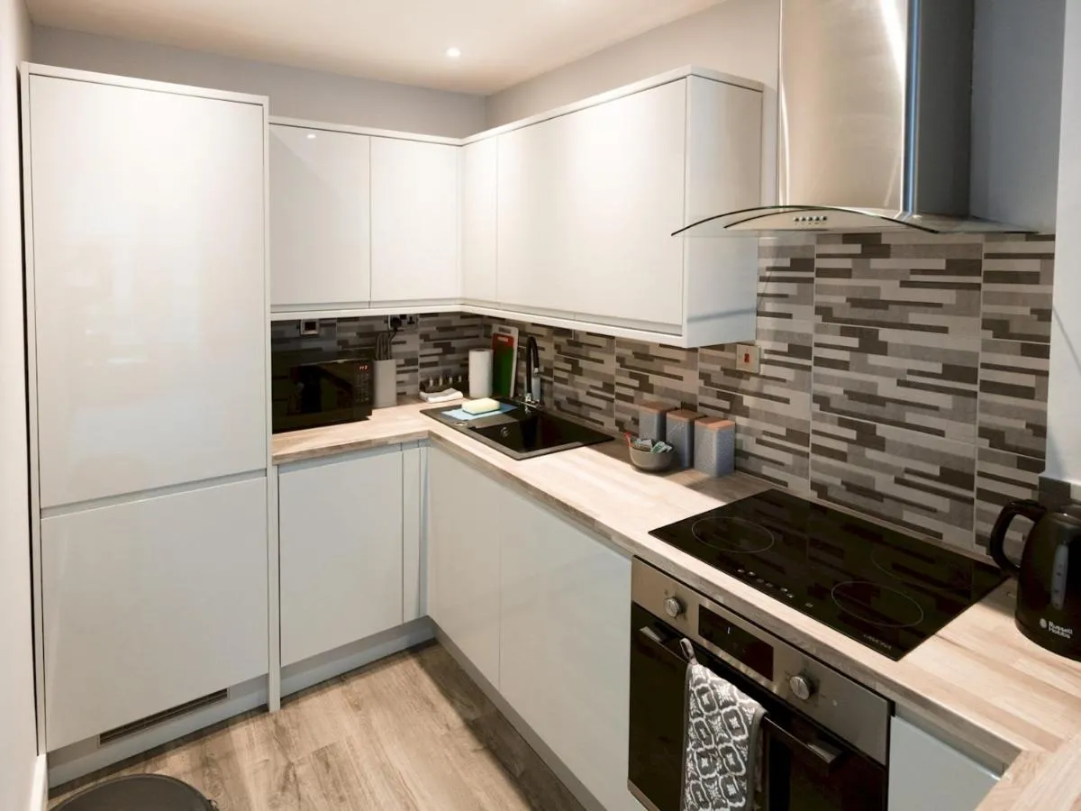 Image 3 of Pass the Keys Superb 1Bed Flat in Fabulous West End