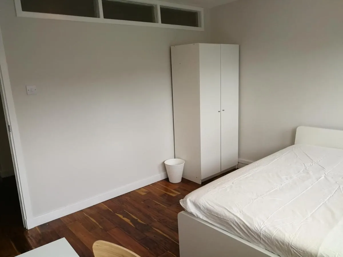 Image 1 of Private room in Glasgow
