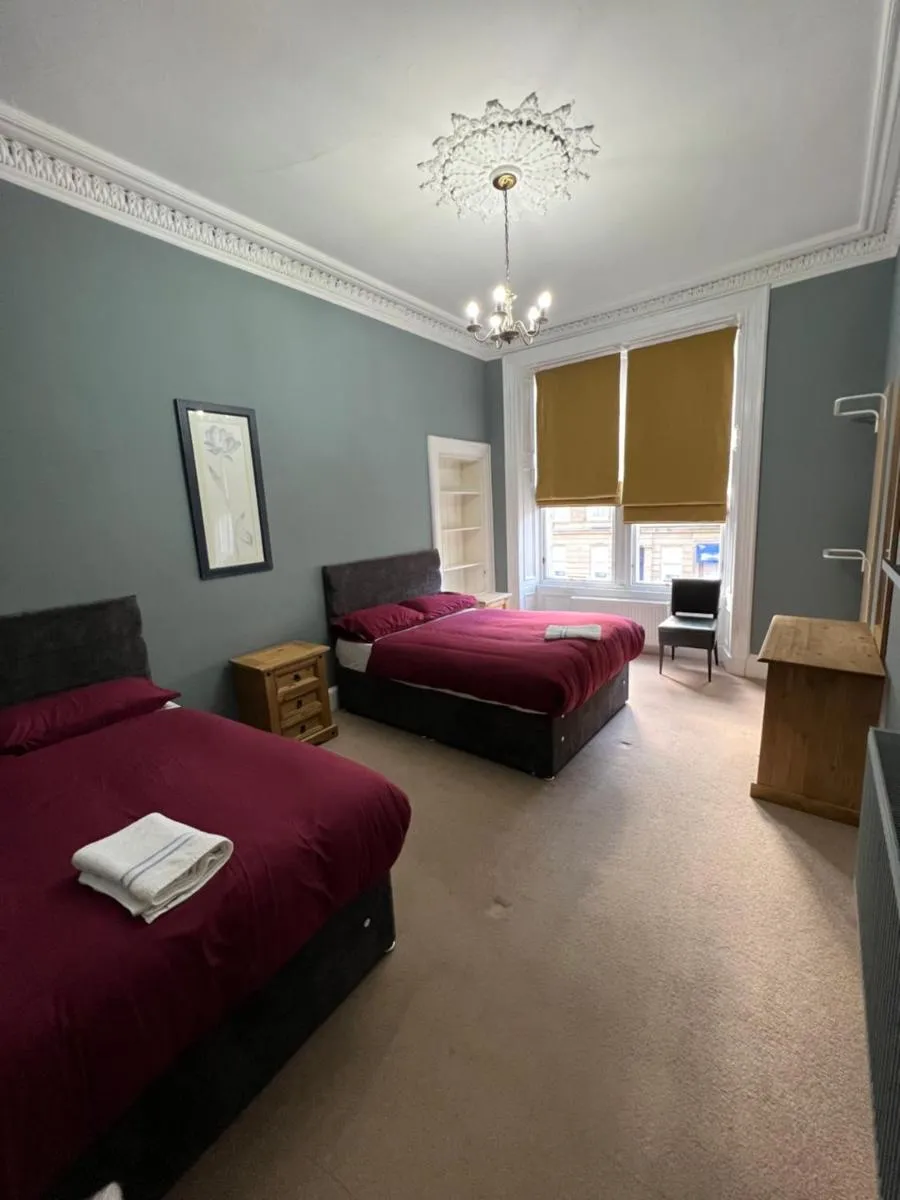 Image 1 of Sauchiehall Street West End Apartment