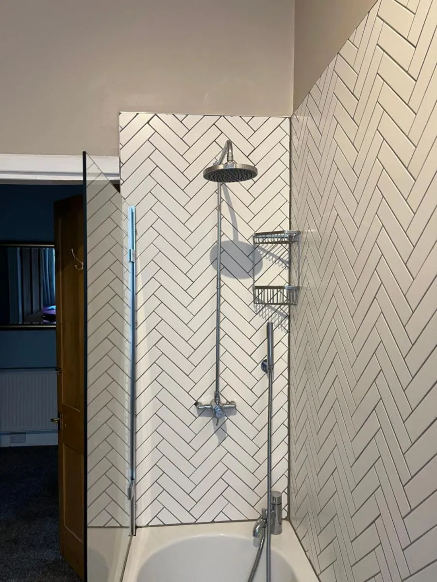Image 2 of Sauchiehall Street West End Apartment