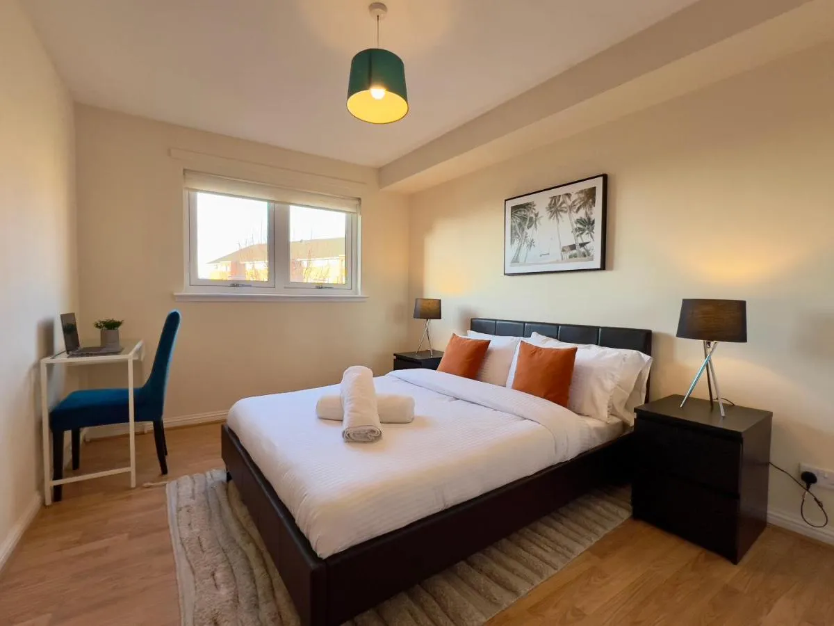 Image 6 of Sleek & Modern 2BR – Easy Access to City Centre