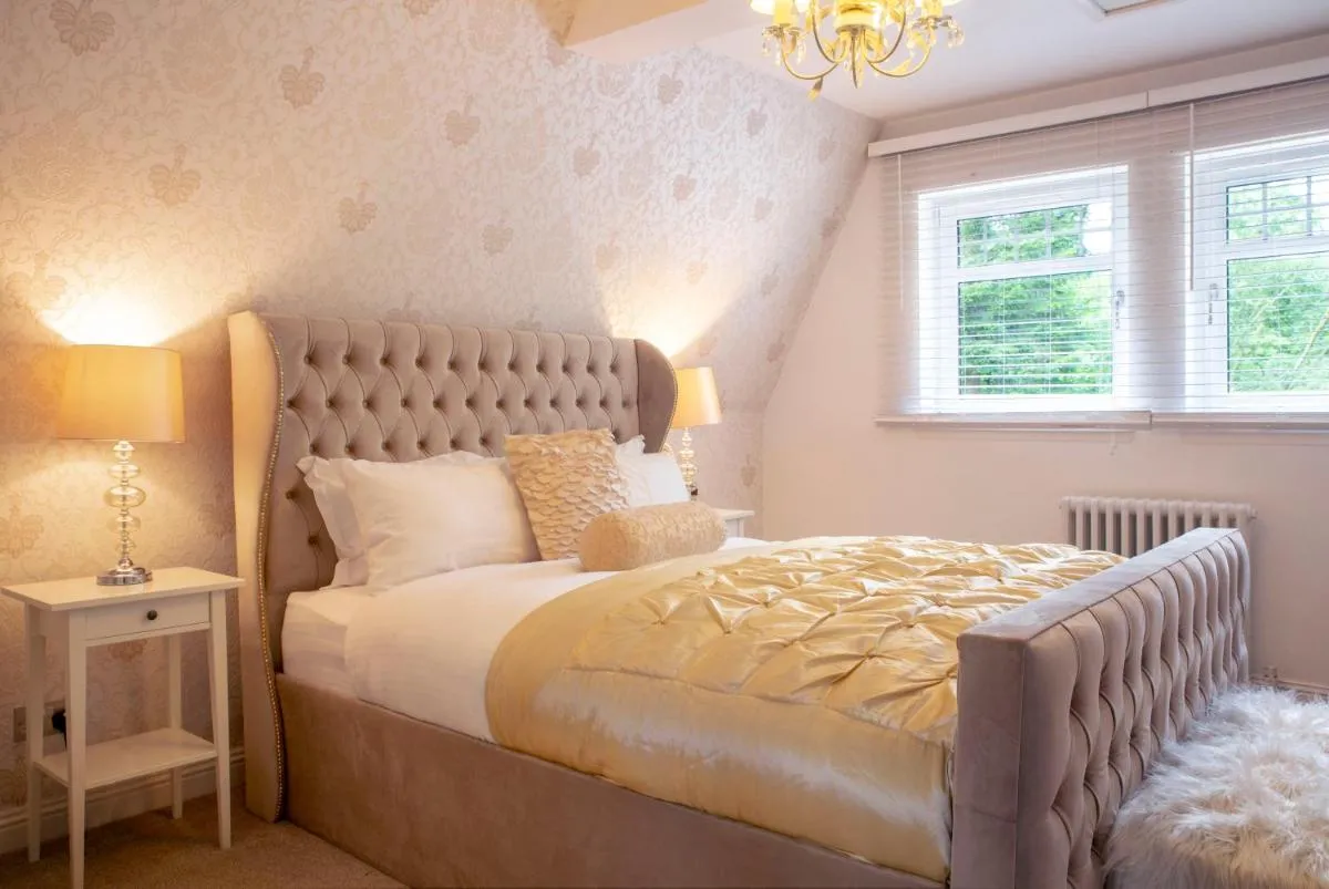 Image 1 of Stunning 4 bedroom country house – Hot Tub & Sauna