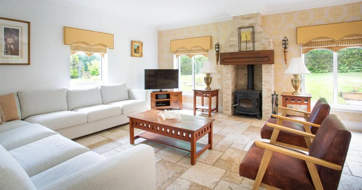 Image 4 of Stunning 4 bedroom country house – Hot Tub & Sauna