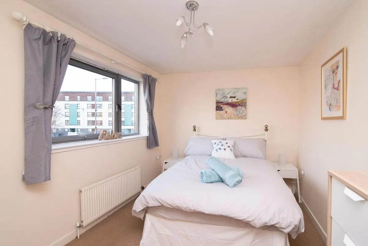 Image 1 of The Socair – Bright Contemporary Merchant City Flat in Central Location