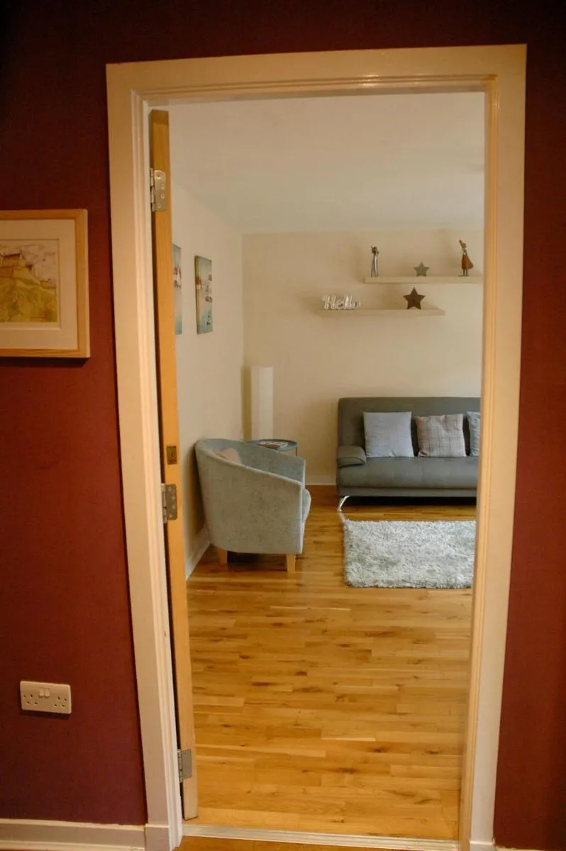 Image 3 of The Socair – Bright Contemporary Merchant City Flat in Central Location