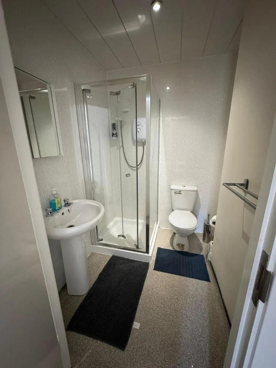 Image 6 of Whitefield Guesthouse