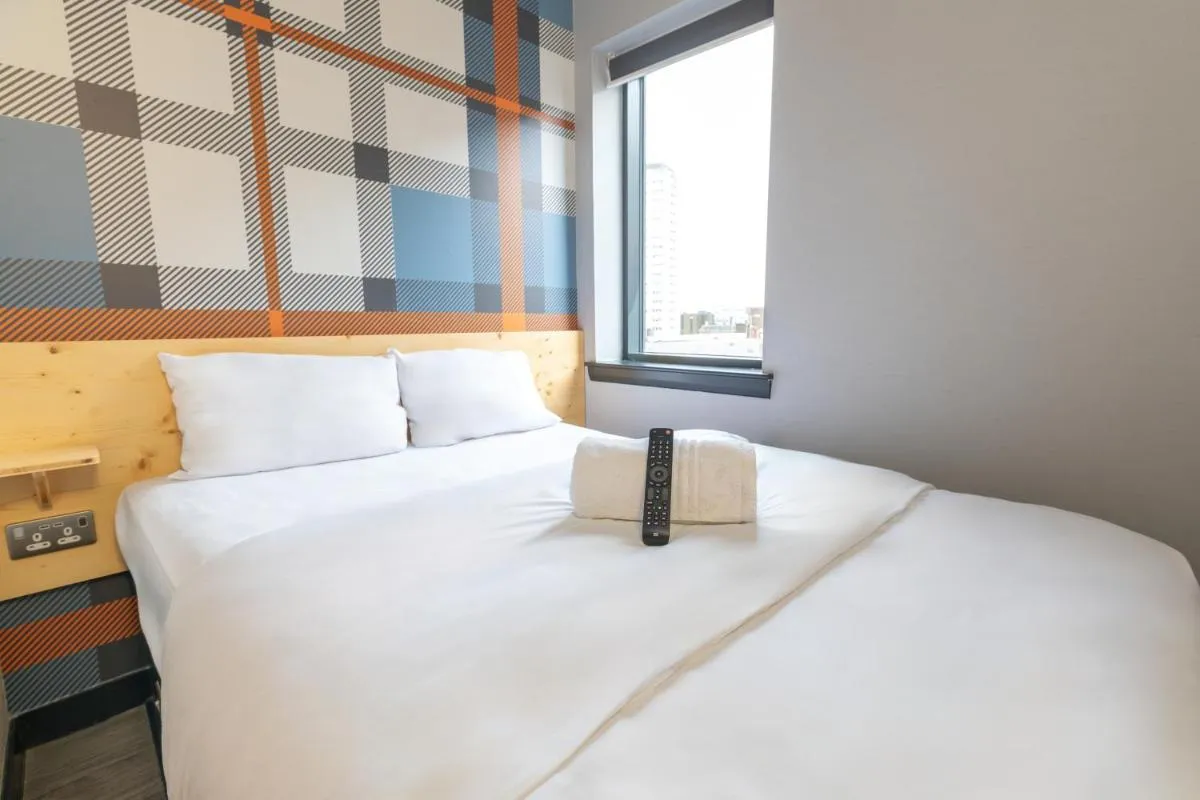 Image 2 of easyHotel Glasgow City