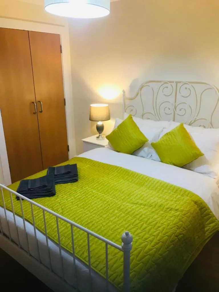 Image 1 of ochiltree apartment